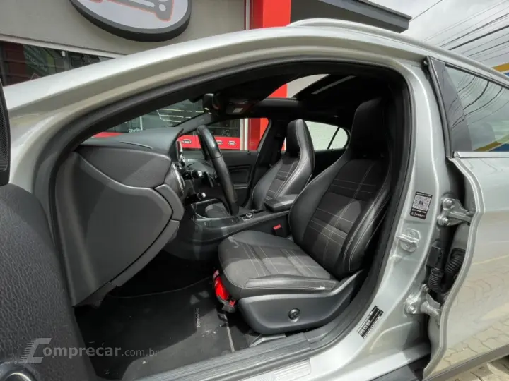 GLA 200 1.6 CGI VISION 16V TURBO FLEX 4P AUTOMÁTICO