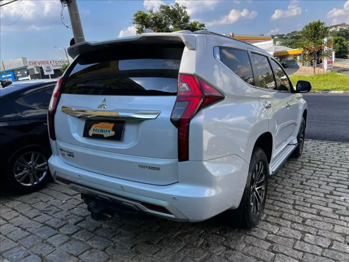 PAJERO SPORT 2.4 16V Mivec Turbo HPE AWD