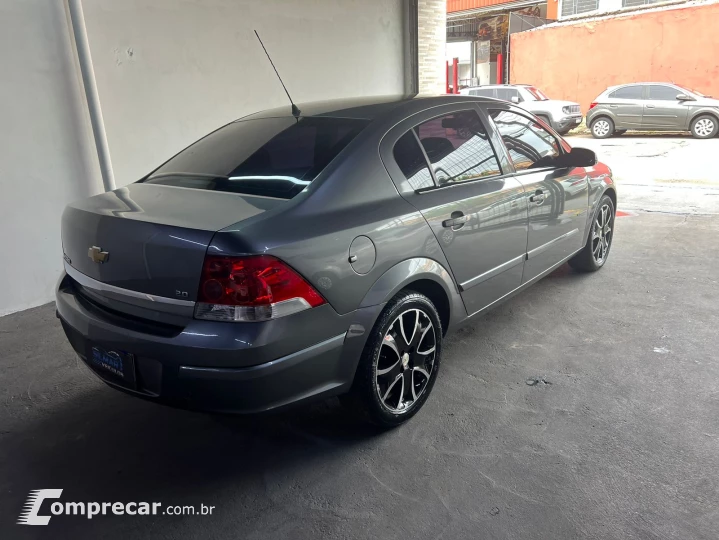 VECTRA 2.0 MPFI Expression 8V