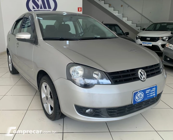 Polo Sedan 1.6 4P FLEX