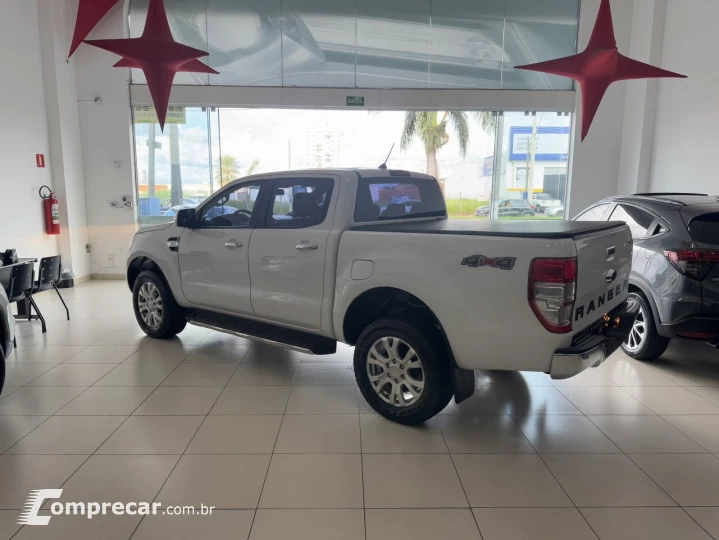 Ranger 3.2 20V XLT 4X4 CABINE DUPLA TURBO DIESEL AUTOMÁTICO