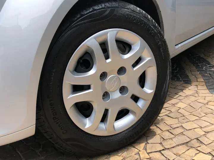 Fiesta 1.6 Mpi Class Hatch 8V Flex 4P Manual