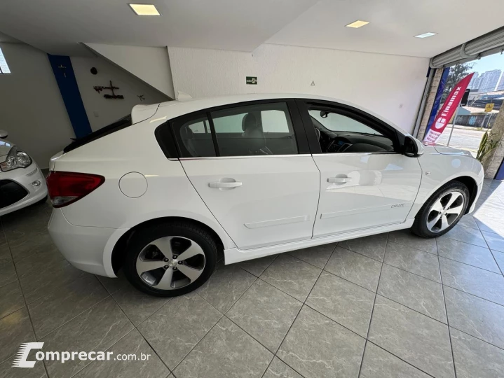 CRUZE 1.8 LT Sport6 16V