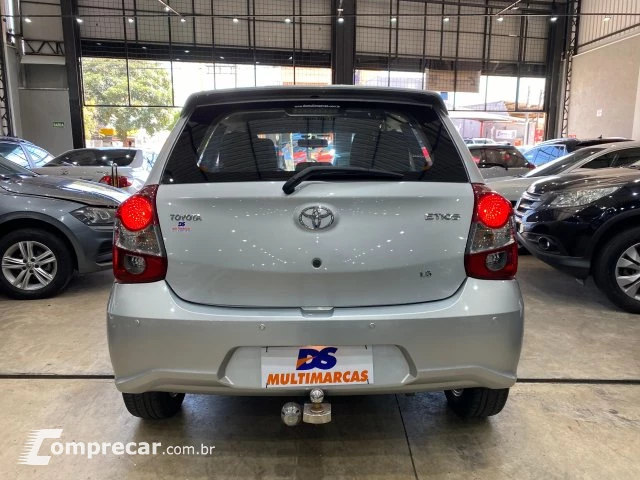 ETIOS HATCH - 1.5 X PLUS 16V 4P AUTOMÁTICO