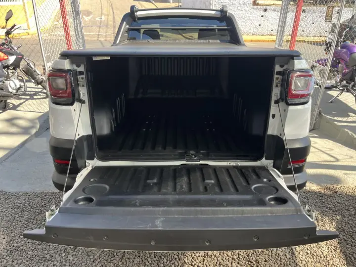 Strada 1.3 FIREFLY FLEX FREEDOM CABINE SIMPLES