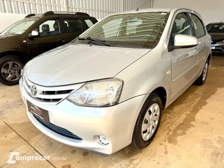 Etios 1.5 xs Hatch