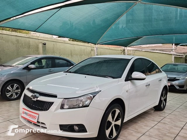 CRUZE SEDAN - 1.8 LT 16V 4P AUTOMÁTICO