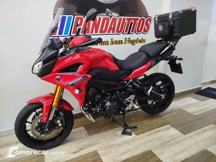 MT-09  50 cc