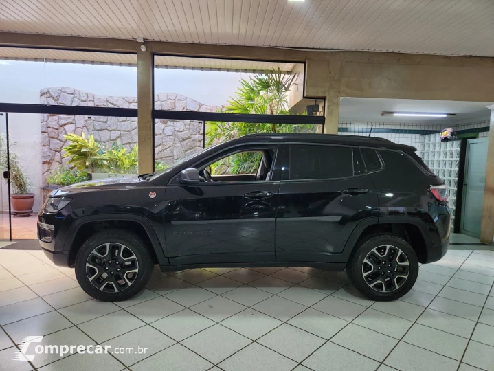 Compass 2.0 16V 4P TRAILHAWK TURBO DIESEL 4X4 AUTOMÁTICO