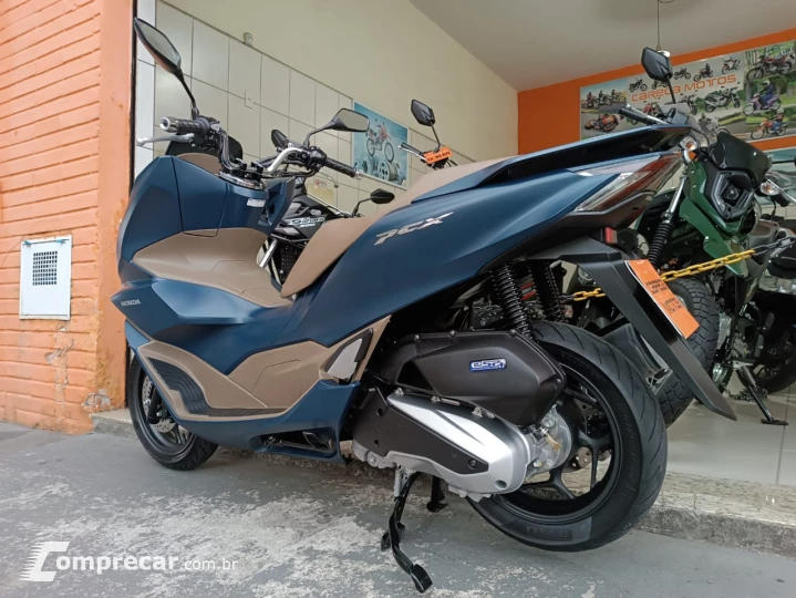 PCX 160 DLX ABS