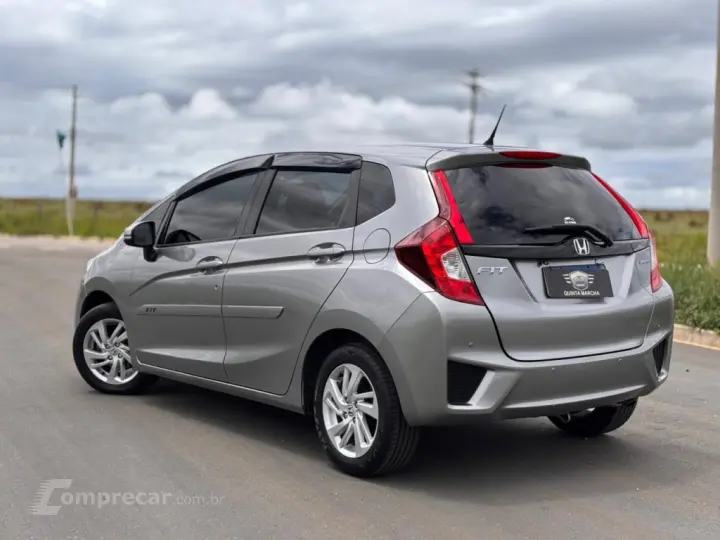 FIT 1.5 LX 16V FLEX 4P AUTOMÁTICO