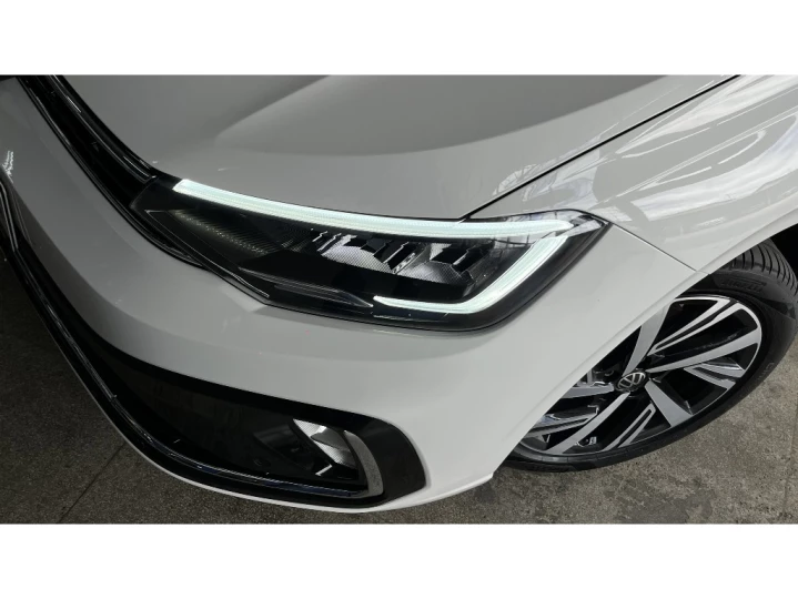 VIRTUS 1.0 200 TSI HIGHLINE AUTOMÁTICO