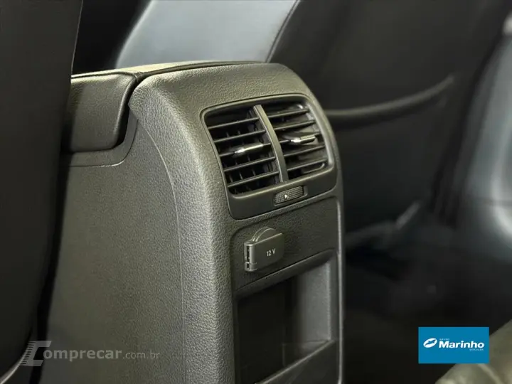 JETTA 2.0 TSI HIGHLINE 211CV GASOLINA 4P TIPTRONIC