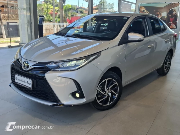 YARIS SA XLS 15