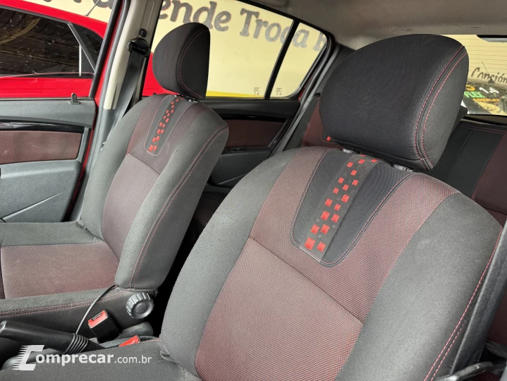 SANDERO 1.6 Stepway 8V
