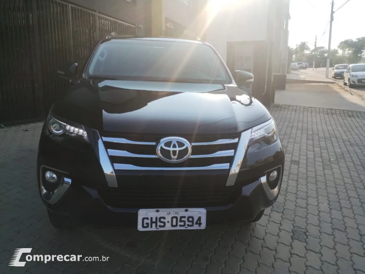 Hilux SW4 2.8 4P SRX 4X4 TURBO DIESEL AUTOMÁTICO