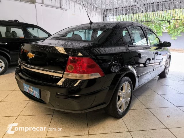 VECTRA SEDAN - 2.0 MPFI EXPRESSION 8V 4P MANUAL