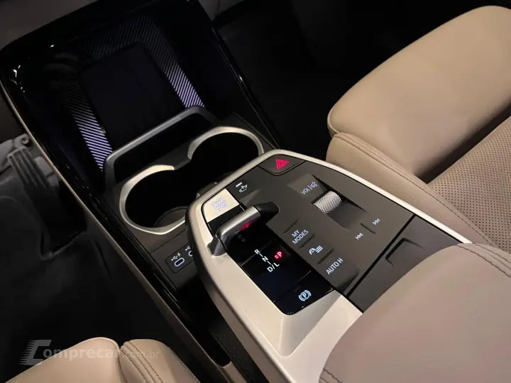 X1 2.0 16V 4P S DRIVE 20I X-LINE TURBO AUTOMÁTICO