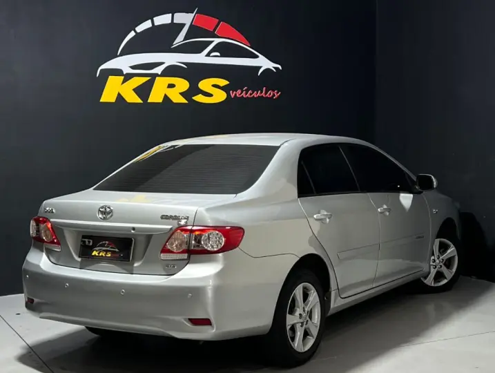 Corolla XEi 2.0 Flex 16V Aut.