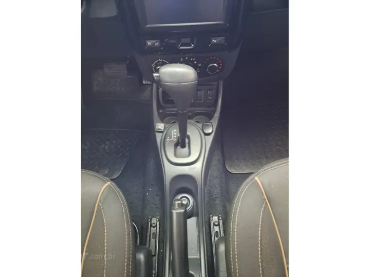 DUSTER 2.0 DYNAMIQUE 4X2 16V FLEX 4P AUTOMÁTICO