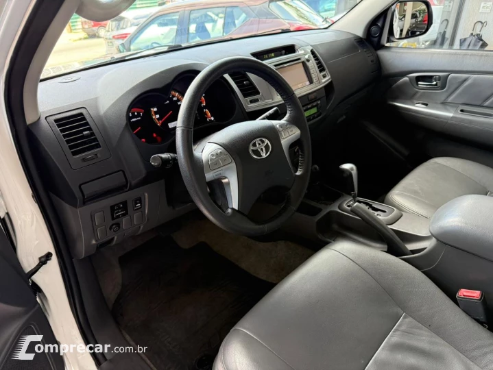 Hilux CD SRV 2.7 4x4