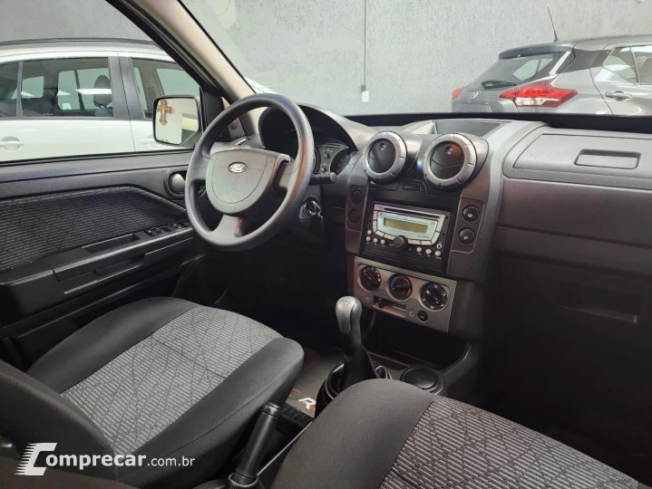 EcoSport XLT FREESTYLE 1.6 Flex 8V 5p