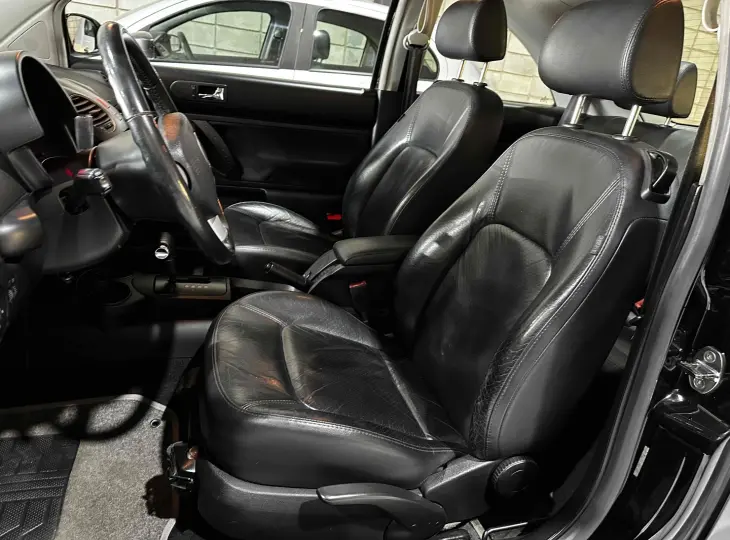 NEW BEETLE 2.0 MI 8V GASOLINA 2P TIPTRONIC