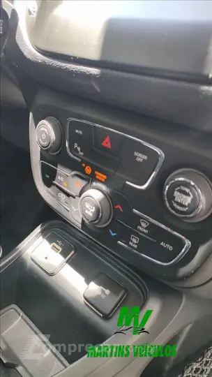 COMPASS 2.0 16V FLEX SPORT AUTOMÁTICO