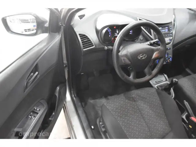 HB20 - 1.0 COMFORT 12V 4P MANUAL