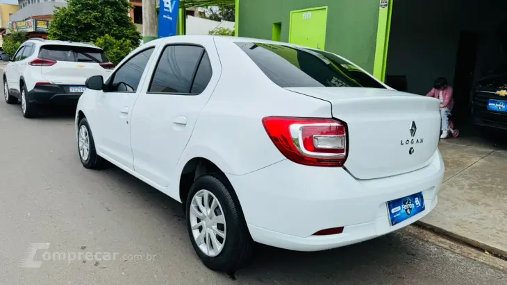 LOGAN 1.0 12V SCE Life