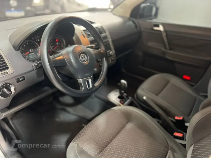 Polo Sedan 1.6 4P FLEX COMFORTLINE I-MOTION AUTOMATIZADO