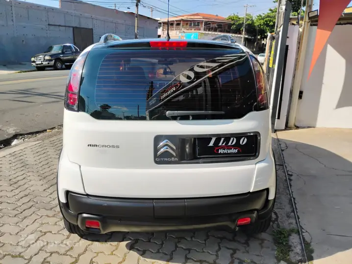 AIRCROSS 1.5 Live 8V