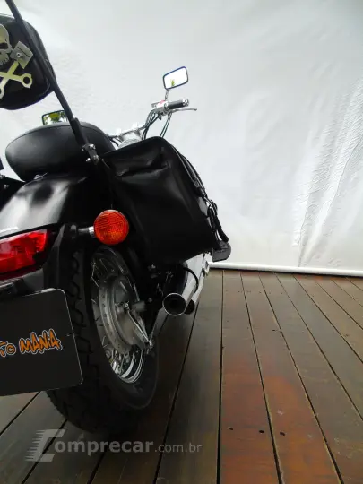 HONDA SHADOW 750