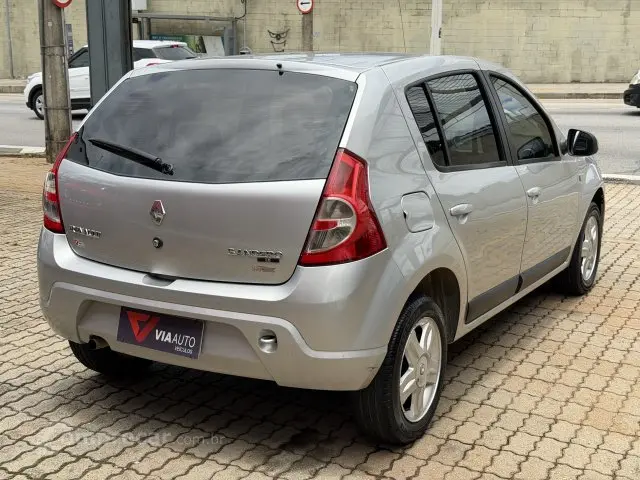 SANDERO - 1.6 PRIVILÉGE 16V 4P MANUAL
