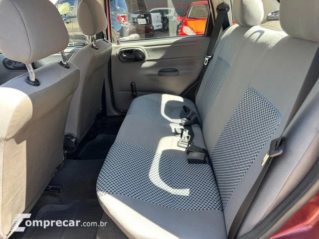 CLASSIC - 1.0 MPFI VHCE 8V 4P MANUAL