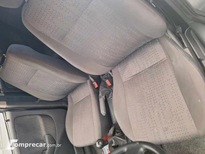 Corsa Hatch Maxx 1.4 (Flex)