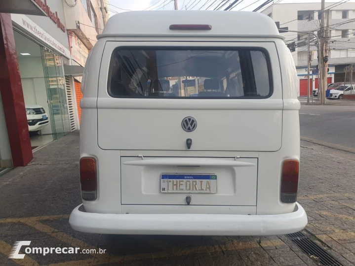 VOLKSWAGEN KOMBI 1.4 MI FURGÃO 8V