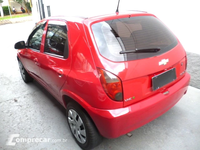 CELTA 1.0 MPFI LT 8V