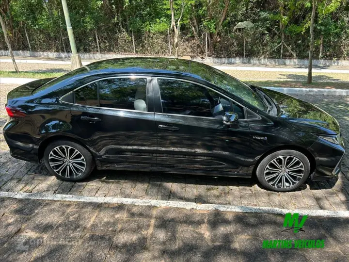 COROLLA 1.8 VVT-I Hybrid Altis Premium