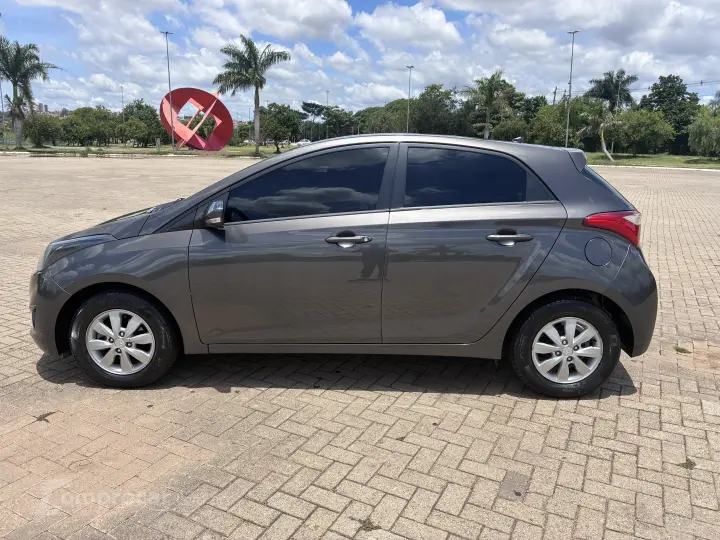 HB20 1.6 Comfort Plus 16V