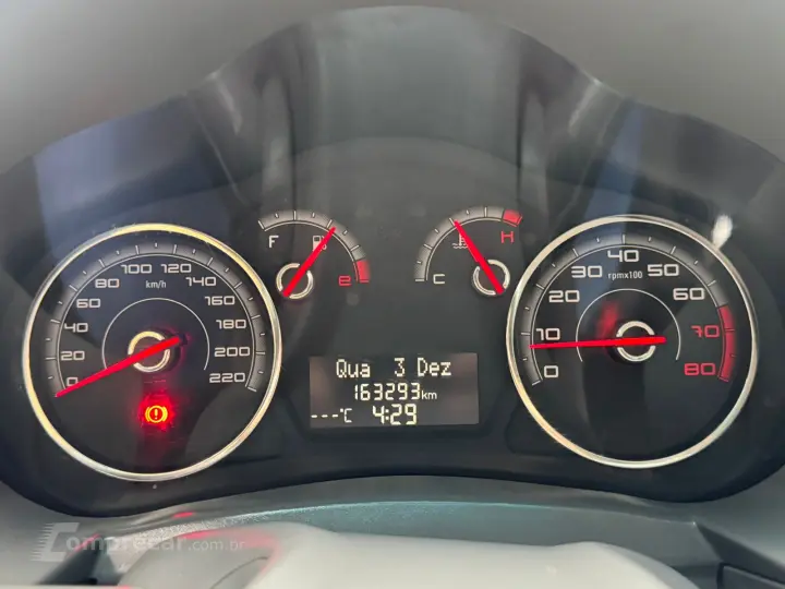 PALIO 1.6 MPI Essence 16V