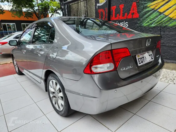 CIVIC 1.8 LXL 16V