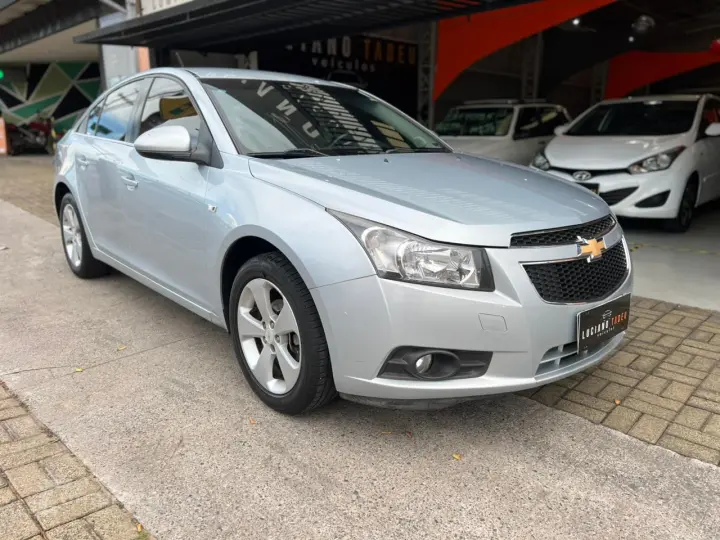 CRUZE 1.8 LT 16V