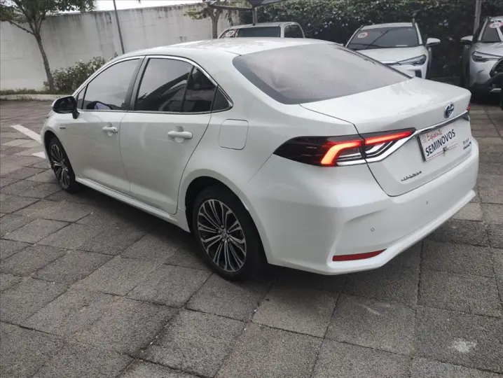 COROLLA 1.8 VVT-I HYBRID FLEX ALTIS PREMIUM CVT