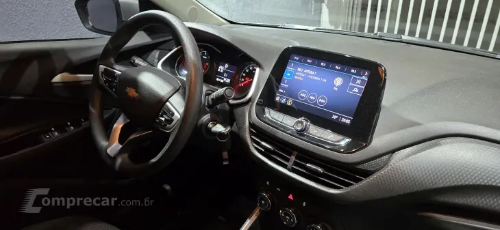 ONIX 1.0 Turbo Plus LT