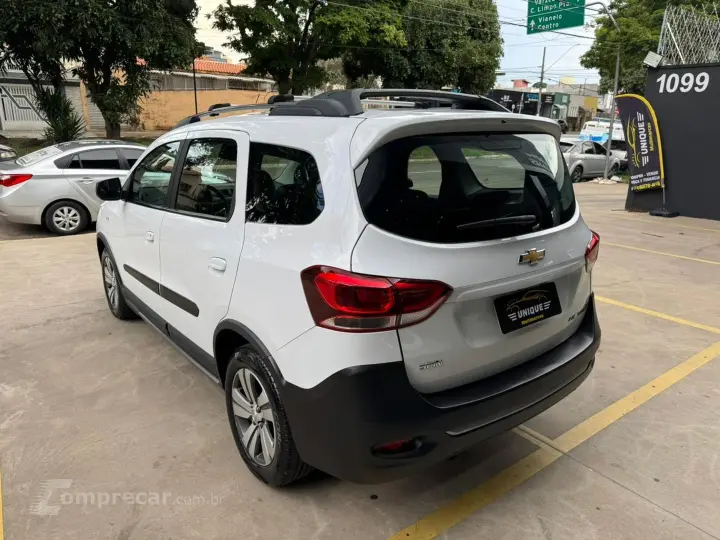 Spin 1.8 Activ7 8V Flex 4P Automático