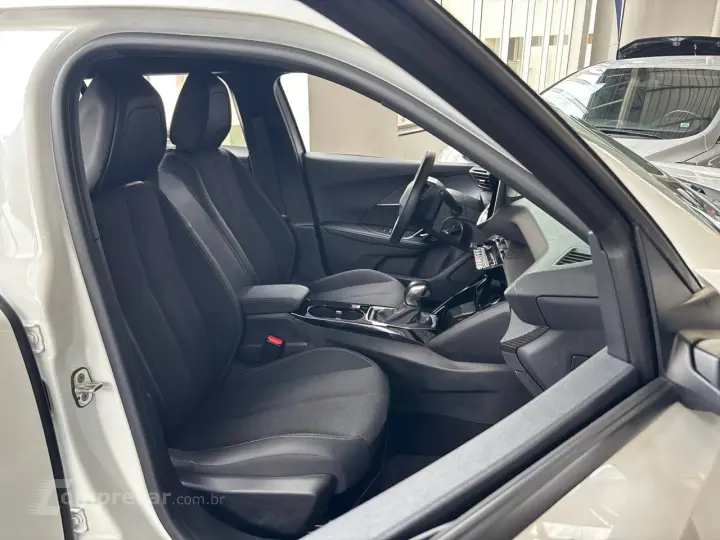 2008 Active 1.0 Turbo Flex 5p Aut.