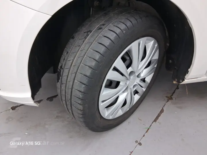 VOYAGE 1.0 12V MPI TOTALFLEX 4P MANUAL