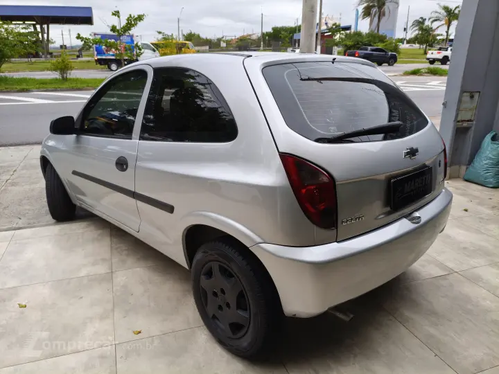 CELTA 1.0 MPFI LT 8V