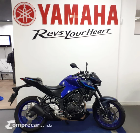 YAMAHA MT 03